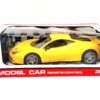 Automobil na daljinski zuti