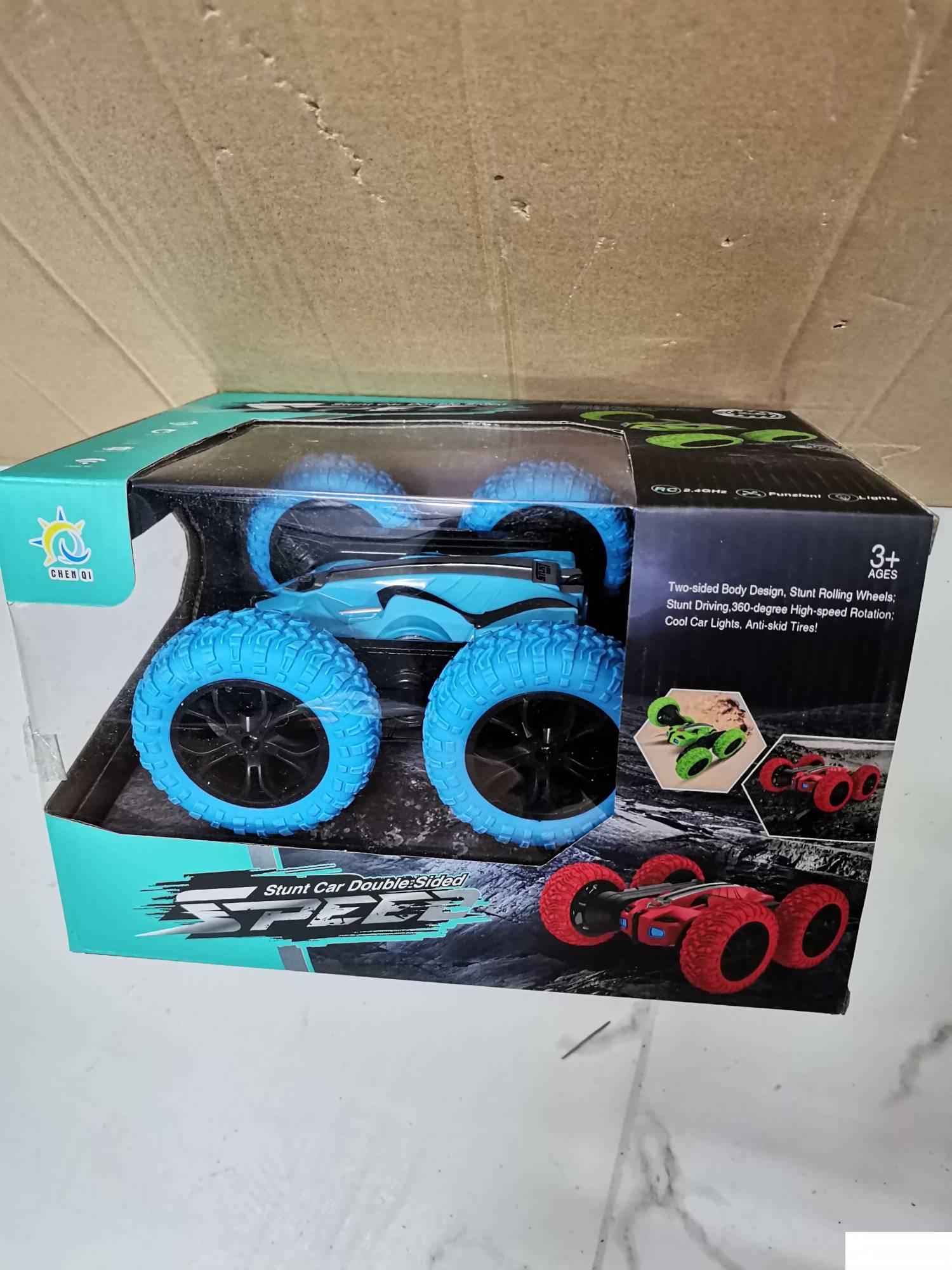 Plavi Stunt Car- prevtljivi autic na daljinski – Plavi Stunt Car- prevtljivi autic na daljinski