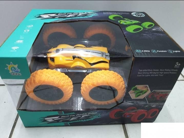 Stant auto na daljinski – stunt car double sided – žuti – Stant auto na daljinski – stunt car double sided – žuti - Image 4